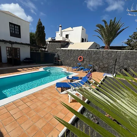 Villa Adel, Oasis De Paz Con Piscina Climatizada *