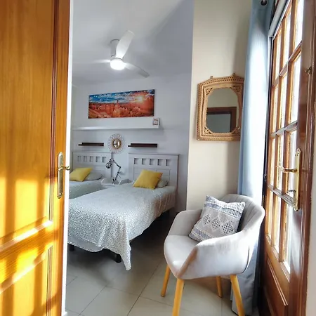 Adel, Oasis De Paz Con Piscina Climatizada * 普拉亚布兰卡