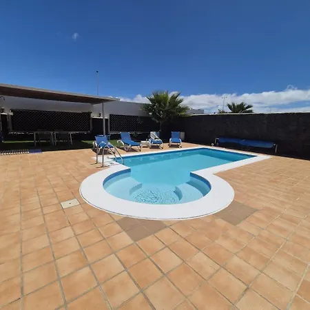 Adel, Oasis De Paz Con Piscina Climatizada Villa