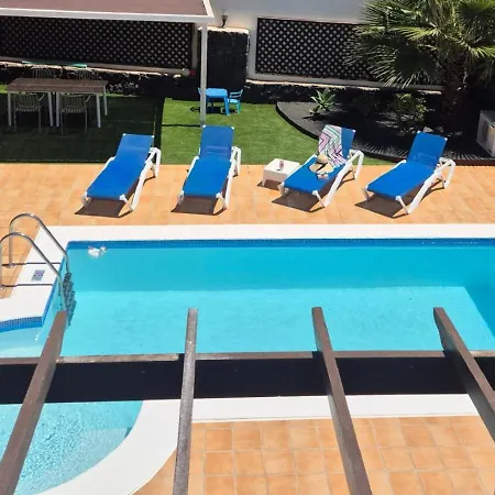 Adel, Oasis De Paz Con Piscina Climatizada * Playa Blanca (Lanzarote)