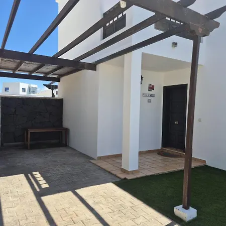 Villa Adel, Oasis De Paz Con Piscina Climatizada *
