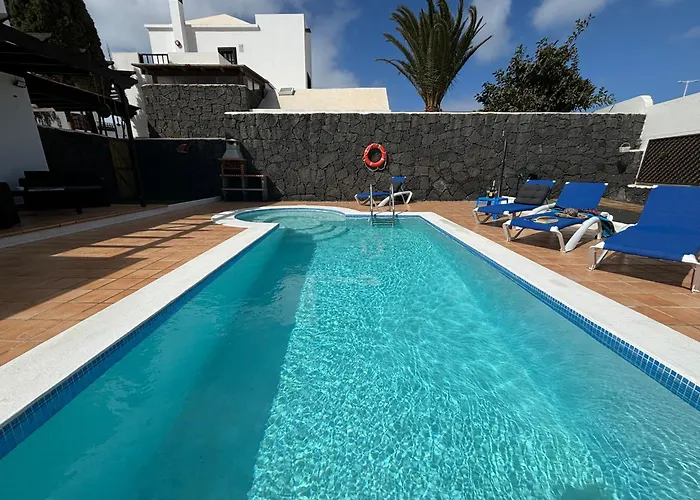 Adel, Oasis De Paz Con Piscina Climatizada